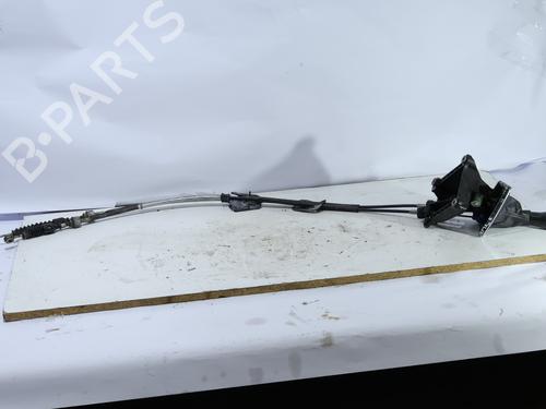 Używane Dźwignia zmiany biegów Dźwignia zmiany biegów TOYOTA COROLLA Verso (ZER_, ZZE12_, R1_) 2.2 D-4D (AUR10_, AUR10R) (177 hp) 37195347 37195347