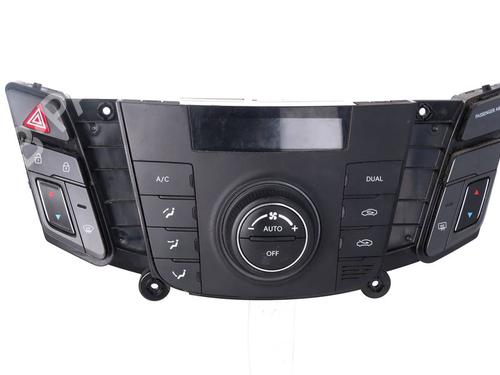 Commande Chauffage Commande Chauffage HYUNDAI i40 I (VF) 1.7 CRDi (116 hp) 39882235 39882235