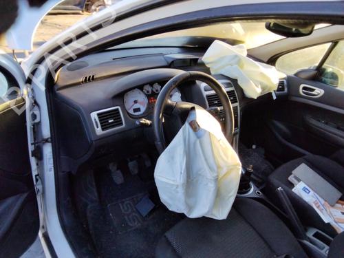 Engine control unit (ECU) PEUGEOT 307 Break (3E) 1.6 HDi 110 | BP30840179M57