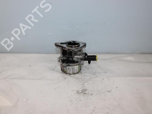 Used Vacuum pump RENAULT CLIO III (BR0/1, CR0/1) [2005-2014]  18246866