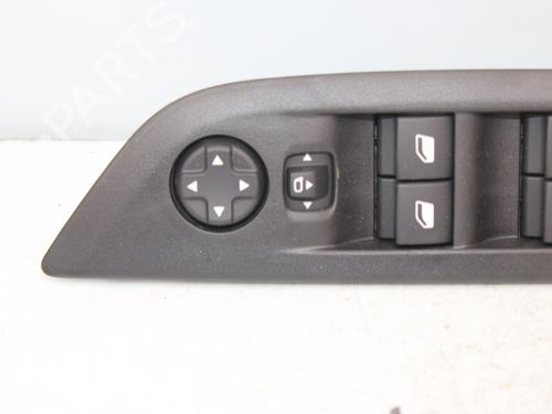 Left front window switch PEUGEOT 208 II (UB_, UP_, UW_, UJ_) 1.5 BlueHDI 100 | BP16433538I27 