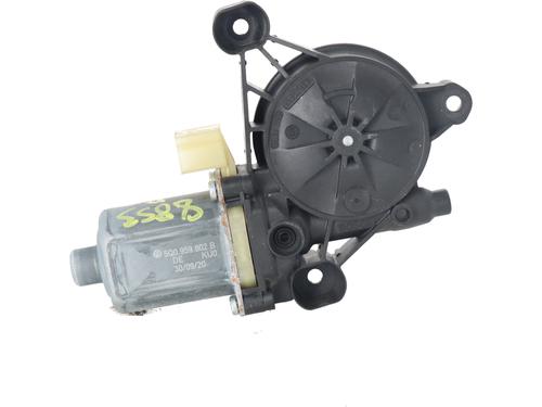 Used Right front window motor Right front window motor SKODA KAROQ (NU7, ND7) [2017-2026] 36670299 36670299