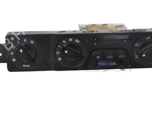 Used Climate control Climate control 37713787 37713787