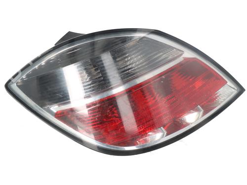 left-taillight-opel-astra-h-a04-2004-2005-2006-2007-2008-2009-2010-2011-2012-2013-2014-32183689 main image