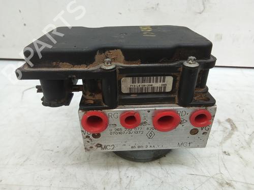 Used ABS pump RENAULT CLIO III (BR0/1, CR0/1) [2005-2014]  8584317