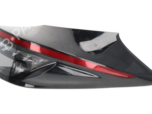 Used Right taillight TOYOTA YARIS CROSS (MXP_) [2020-2025]  30714164