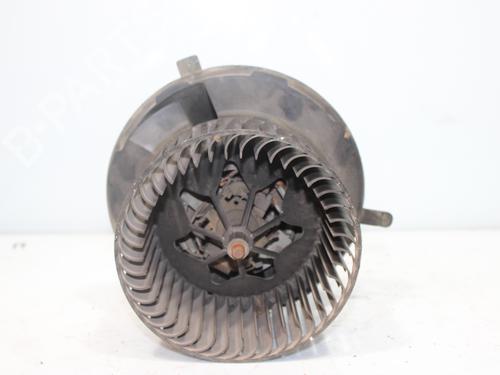 Heater blower motor VW GOLF VI (5K1) 1.6 TDI | BP17454323M62 