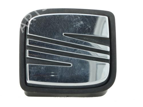 tailgate-handle-seat-leon-1p1-2005-2006-2007-2008-2009-2010-2011-2012-2013-35897954 main image