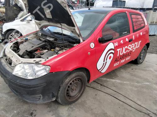 Left front fenders FIAT PUNTO (188_) 1.3 JTD 16V | BP25467191C41 