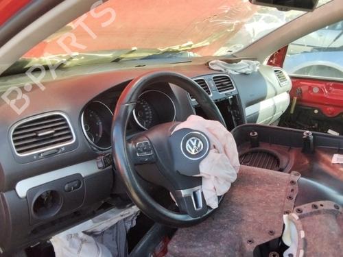Left tailgate light VW GOLF VI (5K1) 1.6 TDI | BP18246777C79 