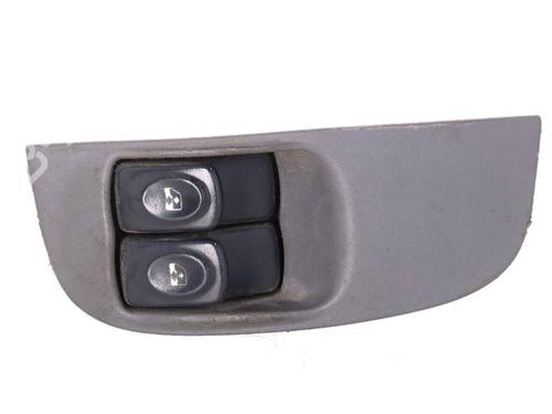 Used Left front window switch Left front window switch 39386100 39386100