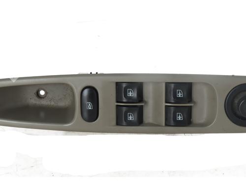 raamschakelaar-links-voor-renault-zoe-bfm_-2012-32328013 main image