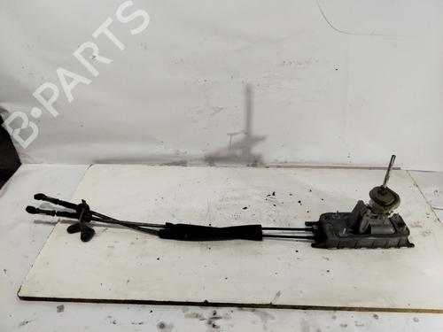 Used Gear lever VW PASSAT B6 (3C2) [2005-2011]  32009587