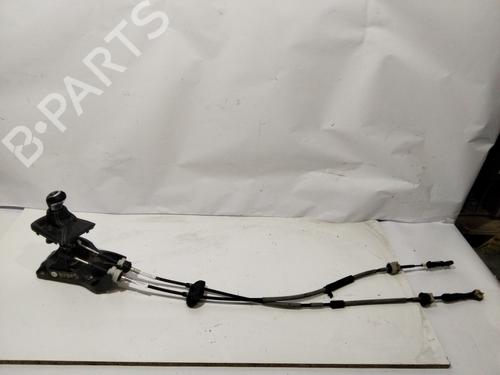 Gearstang MERCEDES-BENZ GLA-CLASS (X156) GLA 200 CDI / d (156.908) (136 hp) 30560331