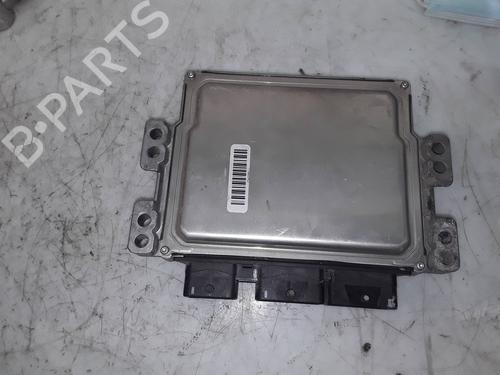 Engine control unit (ECU) RENAULT MEGANE III Hatchback (BZ0/1_, B3_) 1.5 dCi (BZ0C) (90 hp) 8579349