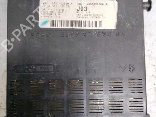Fuse box PEUGEOT 307 Break (3E) 1.6 HDi 110 | BP8572400E1 