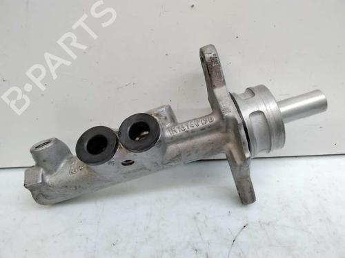Used Brake master cylinder VW CADDY III Box Body/MPV (2KA, 2KH, 2CA, 2CH) 1.9 TDI (105 hp) 8570407