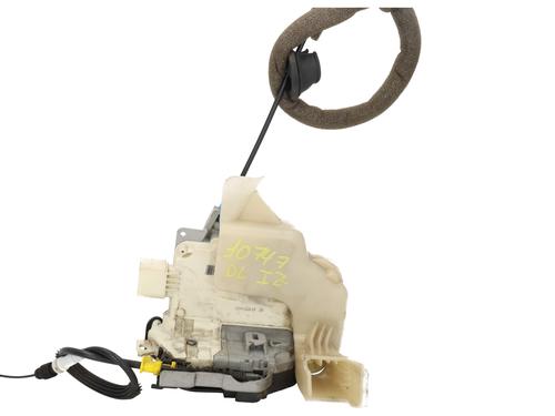 Venstre fortil lås AUDI Q3 (8UB, 8UG) [2011-2020]  31613464