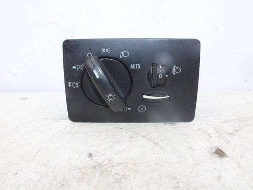 Commande de phare FORD FOCUS II (DA_, HCP, DP) [2004-2013]  15090717