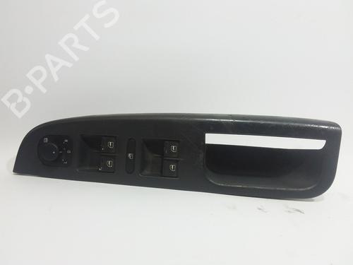 Used Left front window switch VW GOLF V (1K1) [2003-2010]  10182261