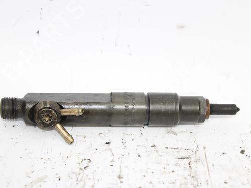Used Injector VW TRANSPORTER T4 Van (70A, 70H, 7DA, 7DH) 2.5 TDI (88 hp) 15249839