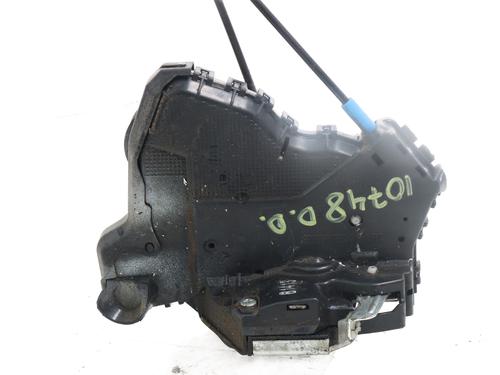 Højre fortil lås TOYOTA AURIS (_E18_) 1.8 Hybrid (ZWE186_, ZWE186R) (136 hp) 32234516