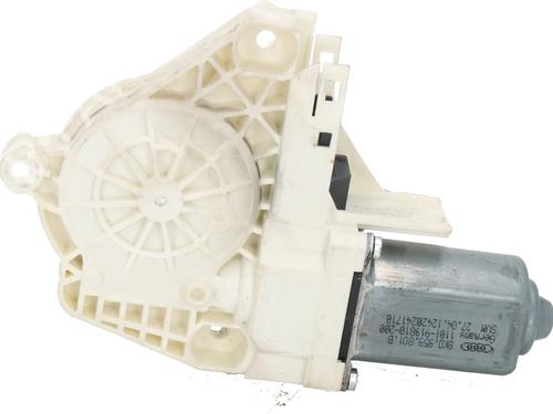 BP31614105E21 main image