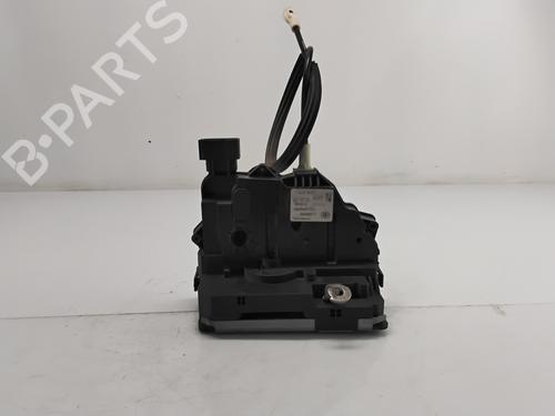 Used Front right lock OPEL CORSA E (X15) 1.3 CDTI (08, 68) (75 hp) 28817391