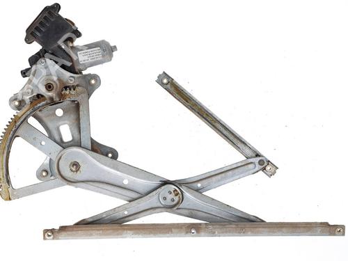 Used Rear left window mechanism Rear left window mechanism TOYOTA COROLLA Verso (ZER_, ZZE12_, R1_) 2.2 D-4D (AUR10_, AUR10R) (136 hp) 39559025 39559025