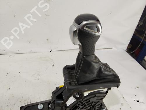 Palanca de cambios AUDI Q2 (GAB, GAG) 35 TDI quattro | BP30808669M90