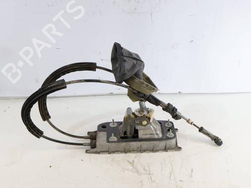 Used Gear lever Gear lever VW GOLF VI (5K1) [2008-2014] 39718136 39718136