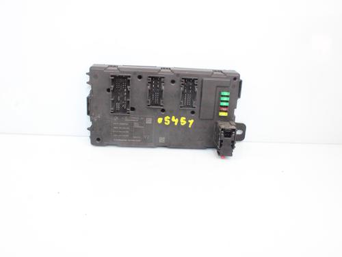 Used Fuse box BMW 3 (F30, F80) 318 d xDrive (150 hp) 15879084
