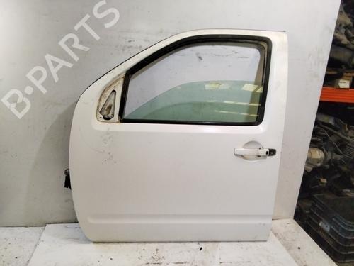 Used Left front door NISSAN PATHFINDER III (R51) 2.5 dCi (174 hp) 20076920