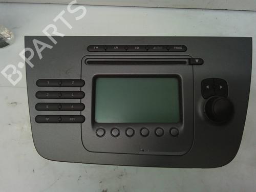 Used Radio SEAT TOLEDO III (5P2) [2004-2009]  10345558