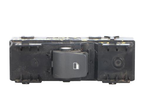 Used Left rear window switch HYUNDAI i30 (PDE, PD, PDEN) 1.6 CRDi (110 hp) 32631493