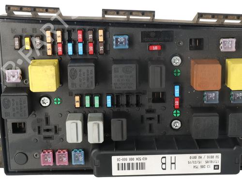 Used Fuse box OPEL ASTRA H GTC (A04) [2005-2010]  32666504