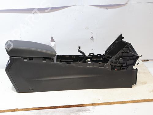 Console centrale Console centrale RENAULT MEGANE IV Hatchback (B9A/M/N_) [2015-2026] 37026739 37026739