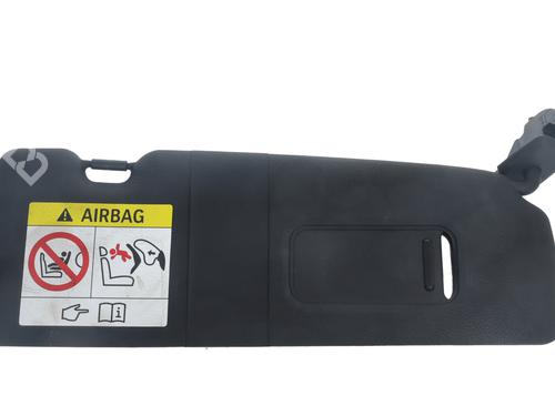 Used Right sun visor BMW 1 (F21) 118 d (150 hp) 33037362