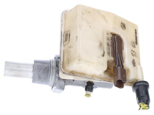 Used Brake master cylinder PEUGEOT 3008 I MPV (0U_) [2009-2017]  29905916