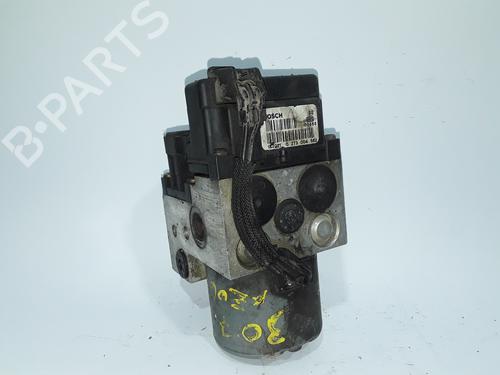Used ABS pump PEUGEOT 306 (7B, N3, N5) 2.0 HDI 90 (90 hp) 11047672