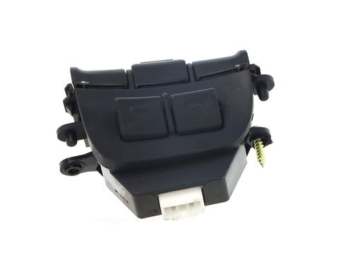 Switch KIA CARENS III MPV (UN) 2.0 CRDi 140 | BP32686107I30 - Image 4