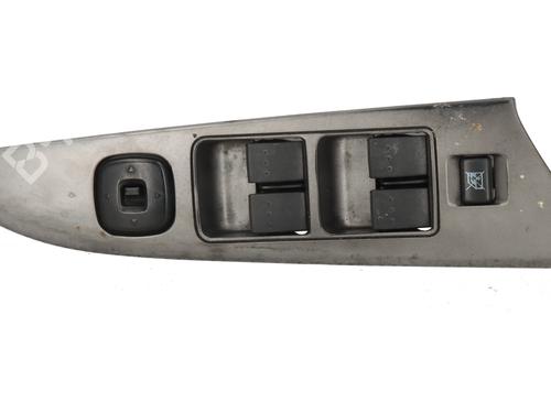 Venstre Foran elrute bryter MAZDA 3 Saloon (BK) 2.0 MZR-CD (BK12) (143 hp) 30809746