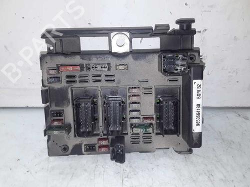 Used Fuse box PEUGEOT 307 (3A/C) [2000-2012]  8575429
