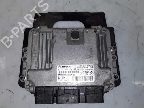 Motorstyringsenhed PEUGEOT 3008 I MPV (0U_) 1.6 HDi (109 hp) 8578556