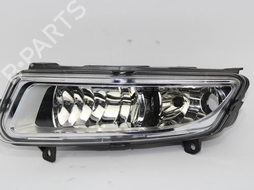 Used Left front fog light VW POLO V (6R1, 6C1) [2009-2022]  11947024