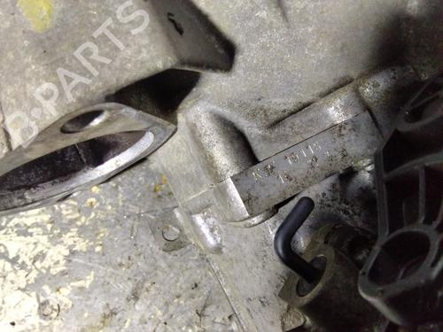 Gearbox VW PASSAT B6 (3C2) 2.0 TDI | BP31604958M3