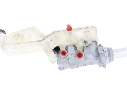 Used Brake master cylinder FORD ECOSPORT 1.0 EcoBoost (125 hp) 29905882