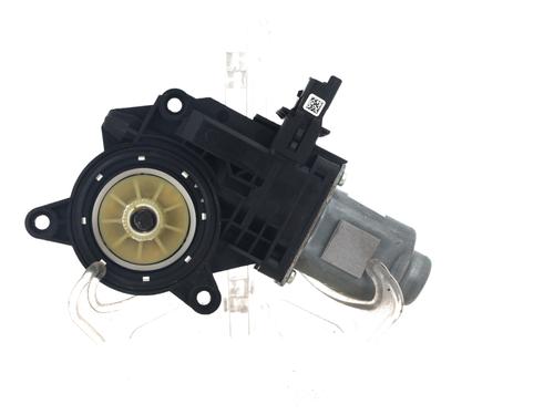 Left front window motor HYUNDAI i30 (PDE, PD, PDEN) 1.6 CRDi | BP30926858E21