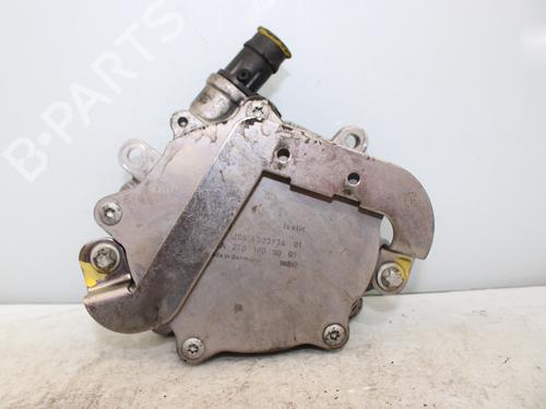 Used Vacuum pump MERCEDES-BENZ A-CLASS (W176) [2012-2018]  18107608