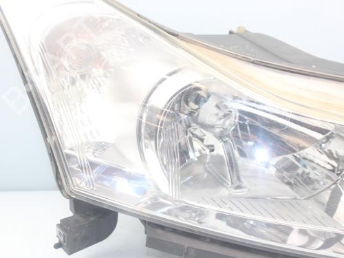 Right headlight CHEVROLET CRUZE (J300) 2.0 CDI | BP17217197C29